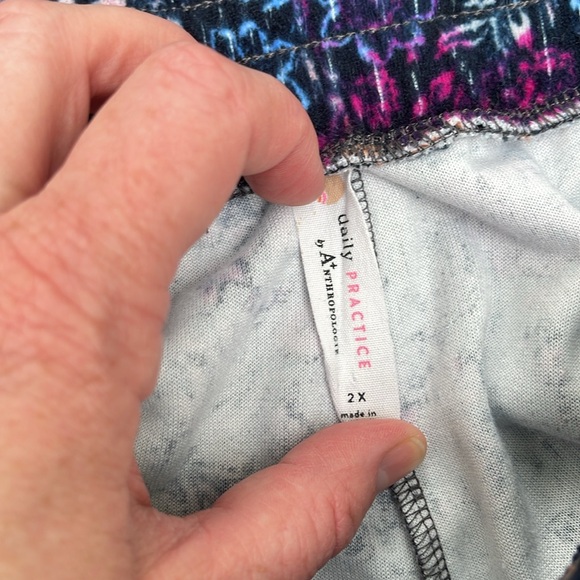 Anthropologie Daily Practice floral crop pants size 2X - Picture 2 of 5